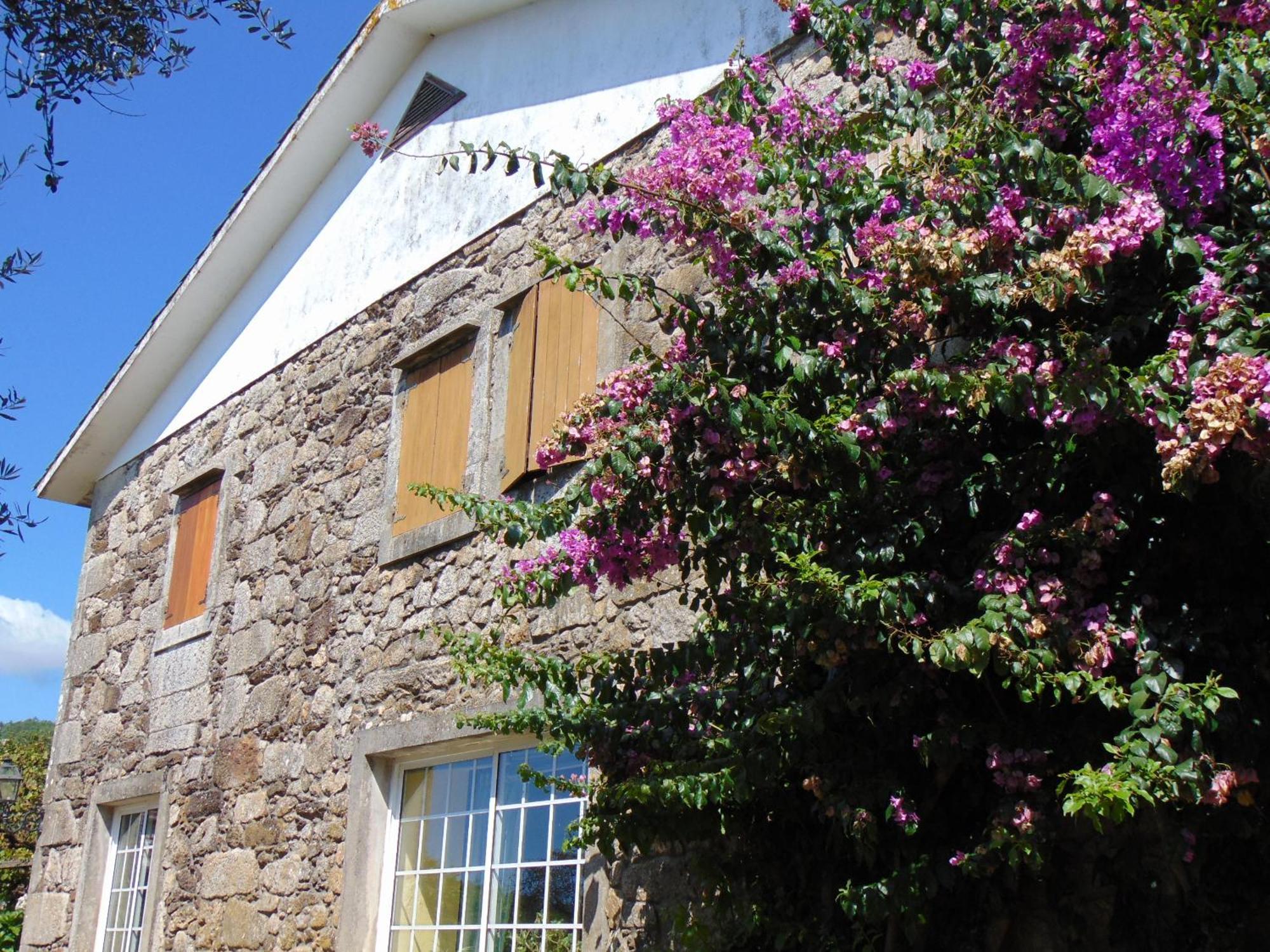 Wonderfull House In O Rosal With Optical Fiber, Casa Ferienhaus